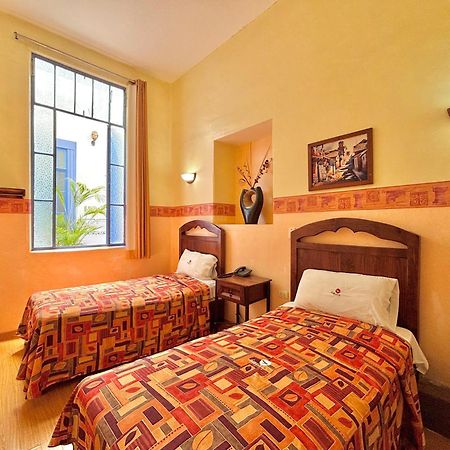 Hotel La Alhondiga بويبلا المظهر الخارجي الصورة