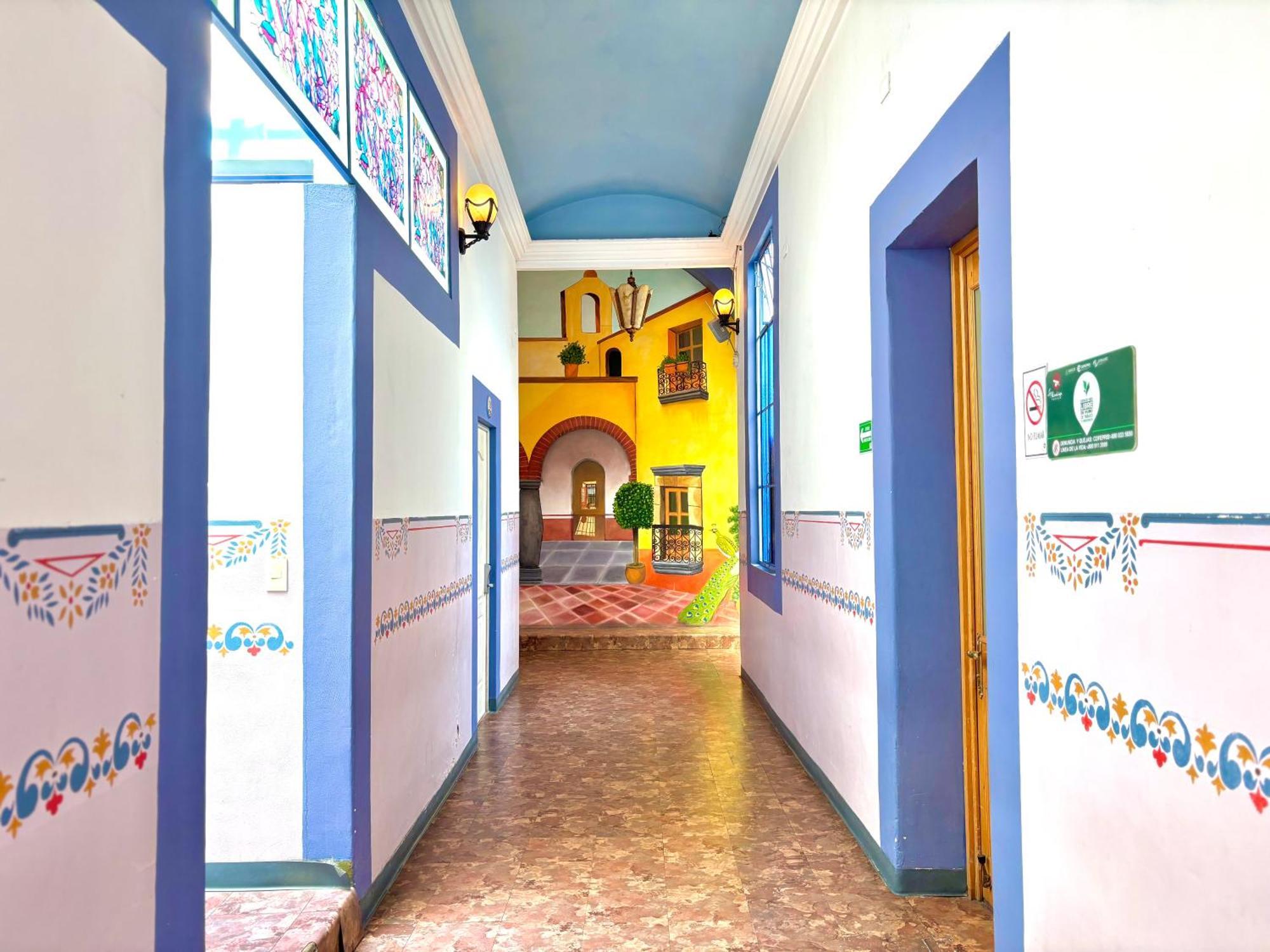 Hotel La Alhondiga بويبلا المظهر الخارجي الصورة