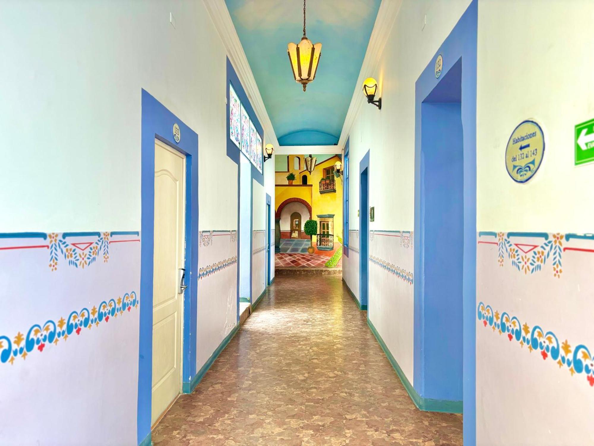 Hotel La Alhondiga بويبلا المظهر الخارجي الصورة