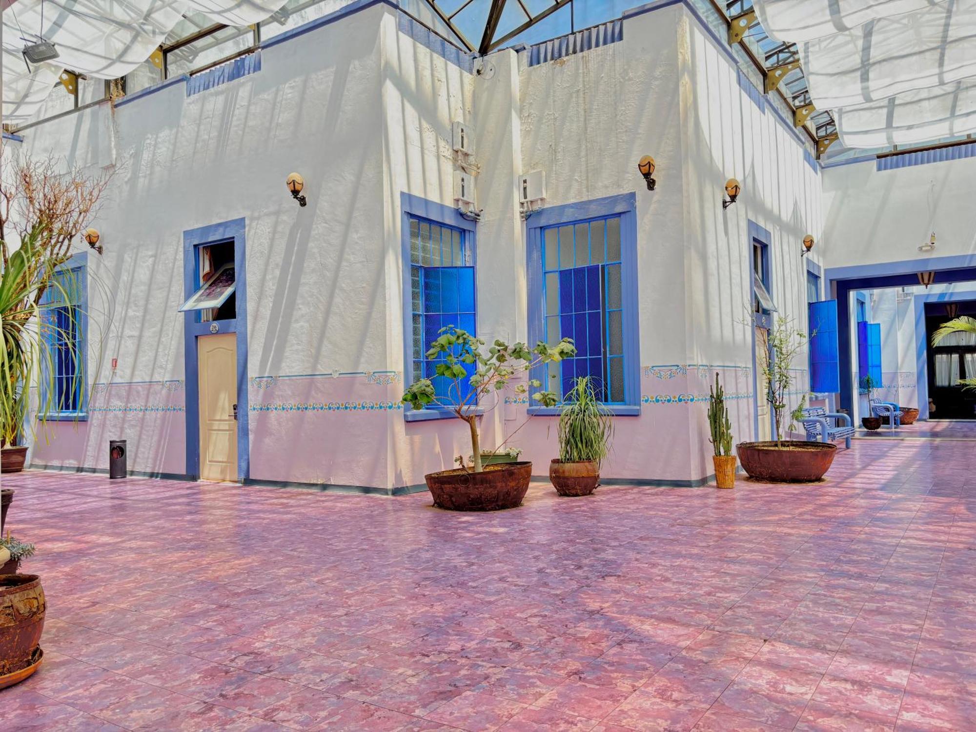 Hotel La Alhondiga بويبلا المظهر الخارجي الصورة